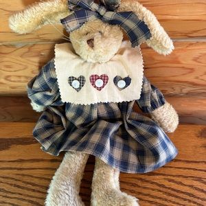 Boyds Bears Artisan Collection Rabbit - Amareto